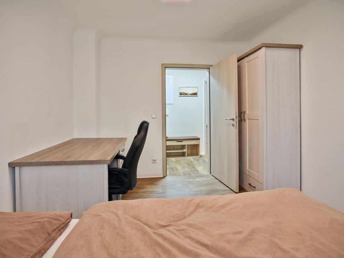 Gaeste- Und Ferienwohnung In Der Sportstadt Riesa Buitenkant foto