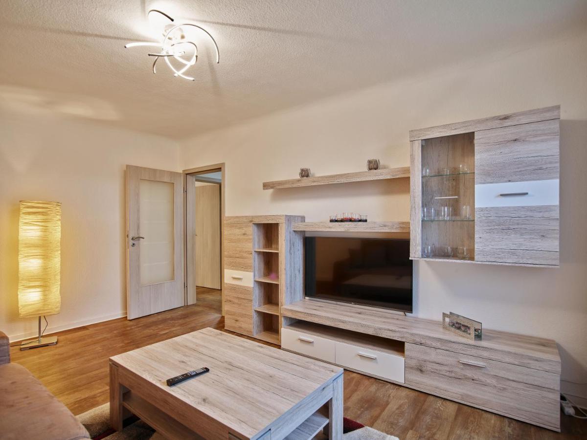 Gaeste- Und Ferienwohnung In Der Sportstadt Riesa Buitenkant foto